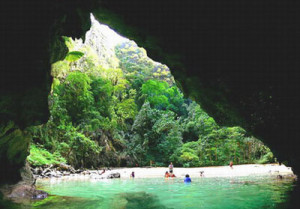 Mae Sot's recently discovered cave set to be the newest attraction