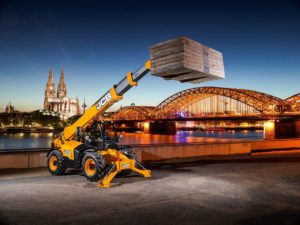 JCB Adds Fourth Hi-Viz Model To Loadall Telehandler Range